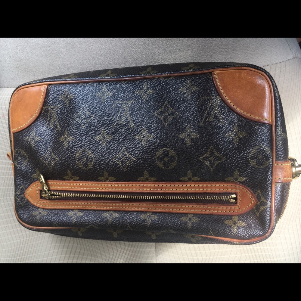 Vintage Louis Vuitton large  clutch